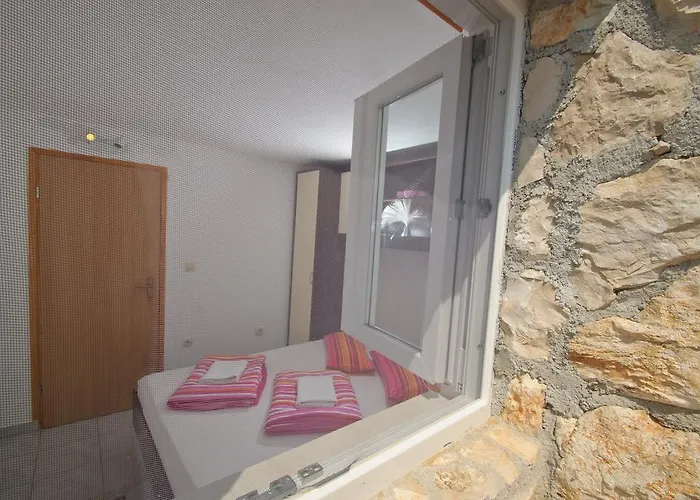 Сasa de vacaciones Venta Trogir